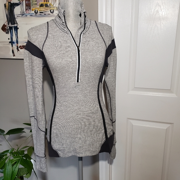 lululemon athletica Tops - LULULEMON run inspire pullover, tonka stripe